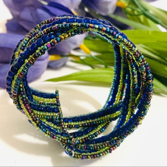 🌺sparkle seedbead Memory Wire cuff Bracelet - Picture 9 of 10
